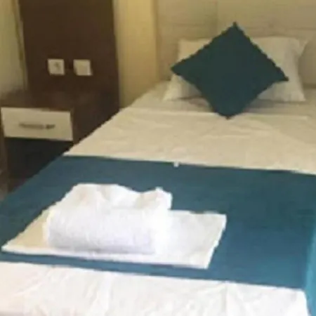 Bed & Breakfast Papir Side